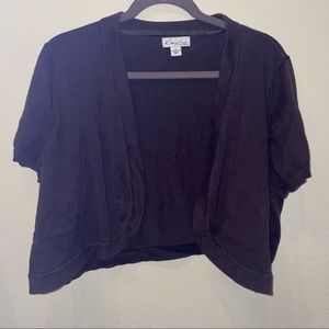 KIM ROGERS. crop top black sweater